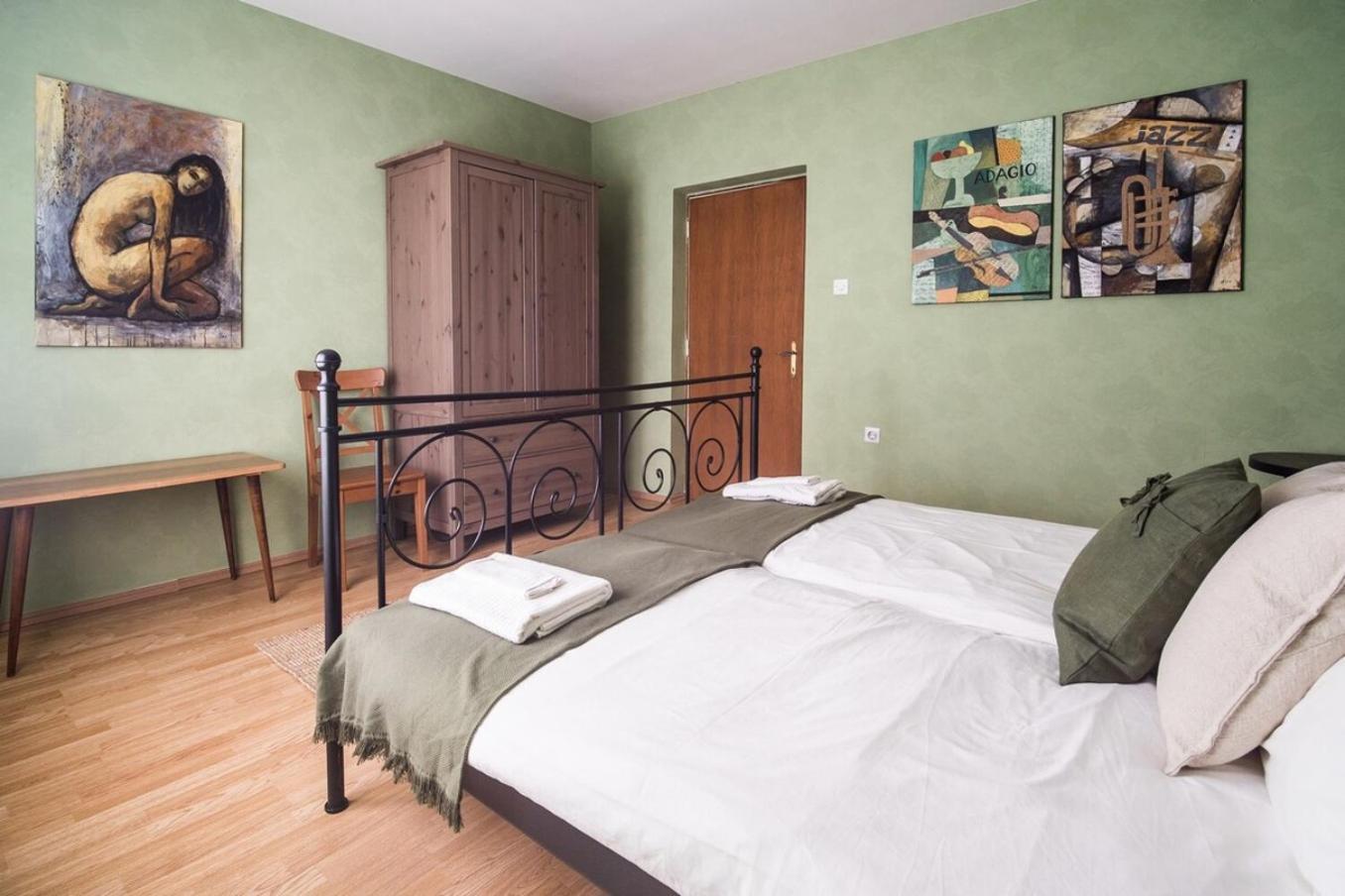 Vila Labod, Unique Villa At The Lake Most na Soči Екстериор снимка